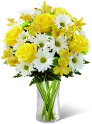 The FTD Sunny Sentiments Bouquet from Pennycrest Floral in Archbold, OH